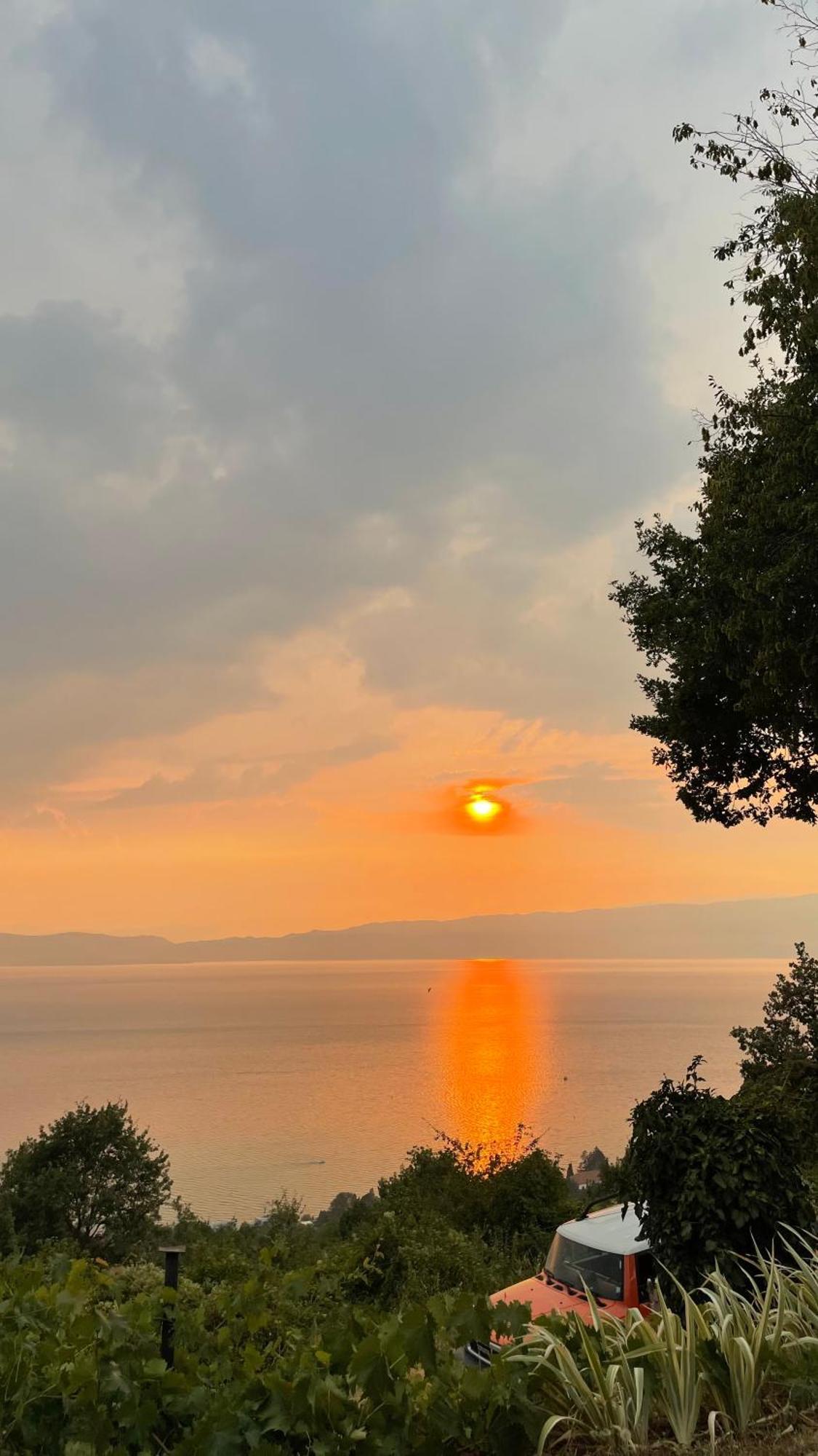 オフリドSunset Houseアパートメント エクステリア 写真